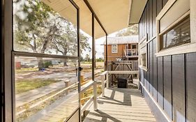 3-Bed Bungalow Walk To Historic Downtown Sanford