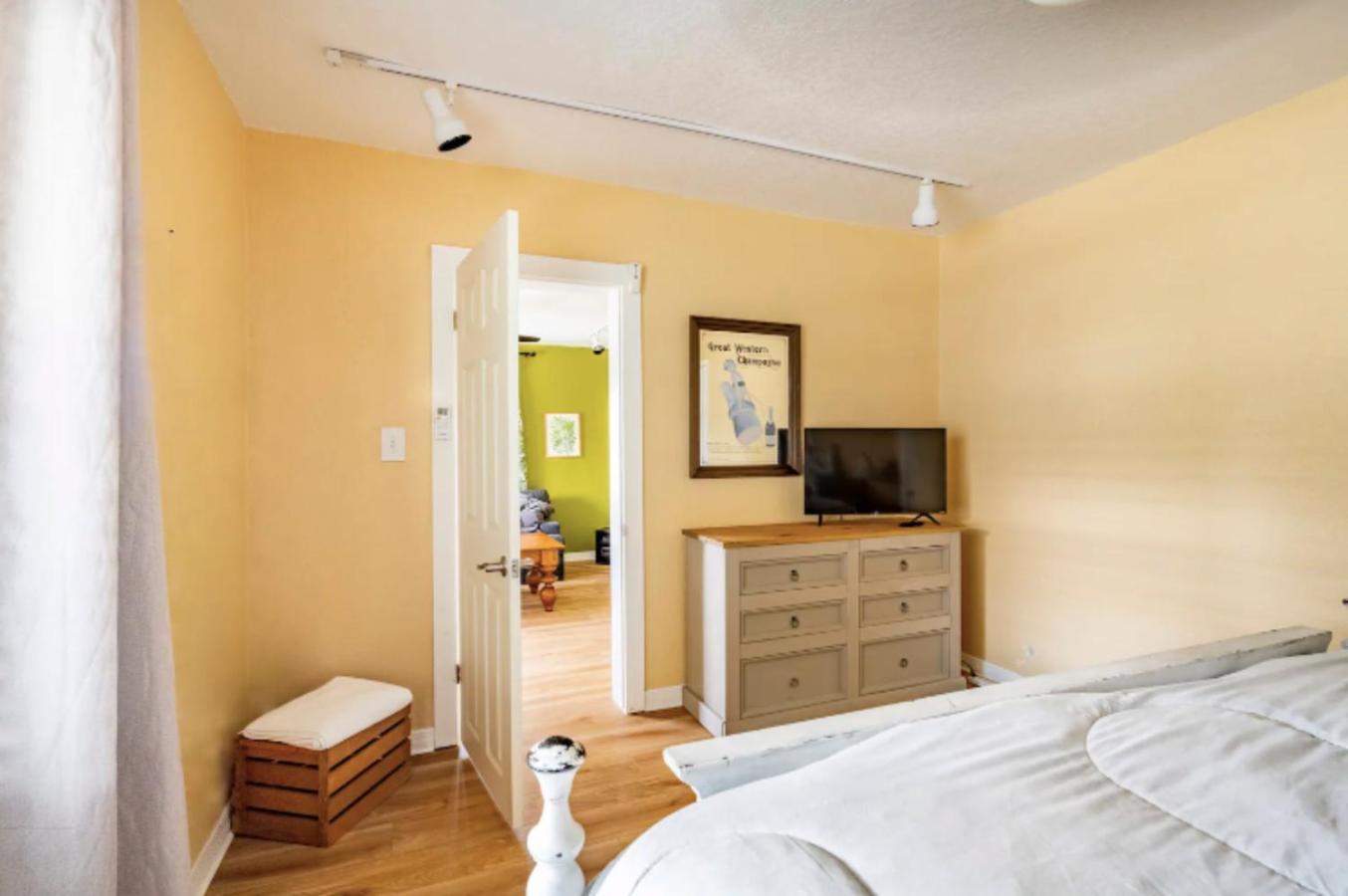 3-Bed Bungalow Walk To Historic Downtown Sanford Exterior photo