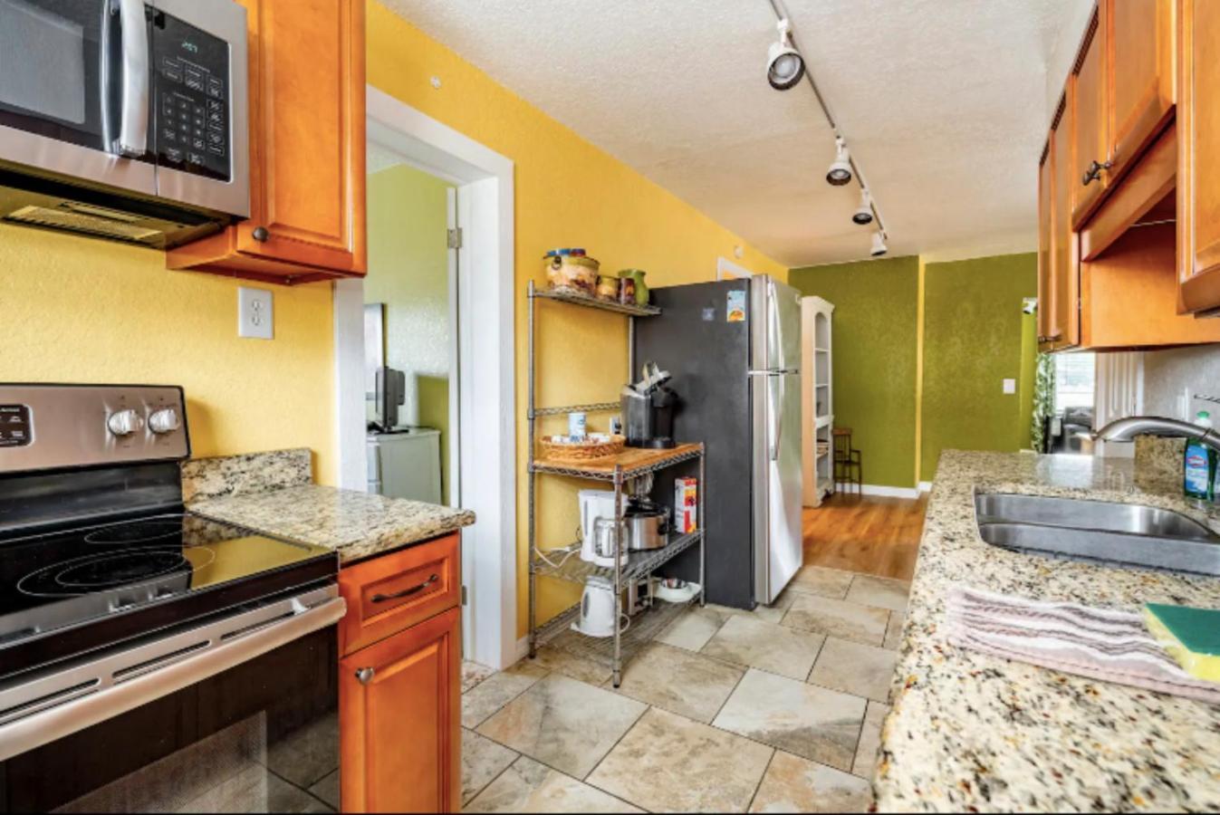 3-Bed Bungalow Walk To Historic Downtown Sanford Exterior photo