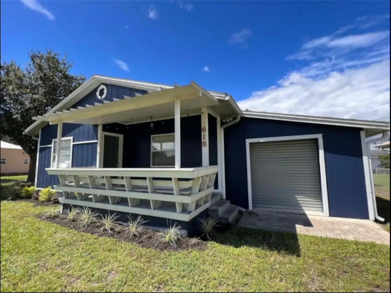 3-Bed Bungalow Walk To Historic Downtown Sanford Exterior photo